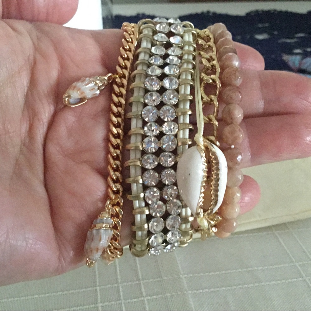 Victoria Emerson Gold and Cream Beaded Multi-Strand Bracelet with Crystals NWOT